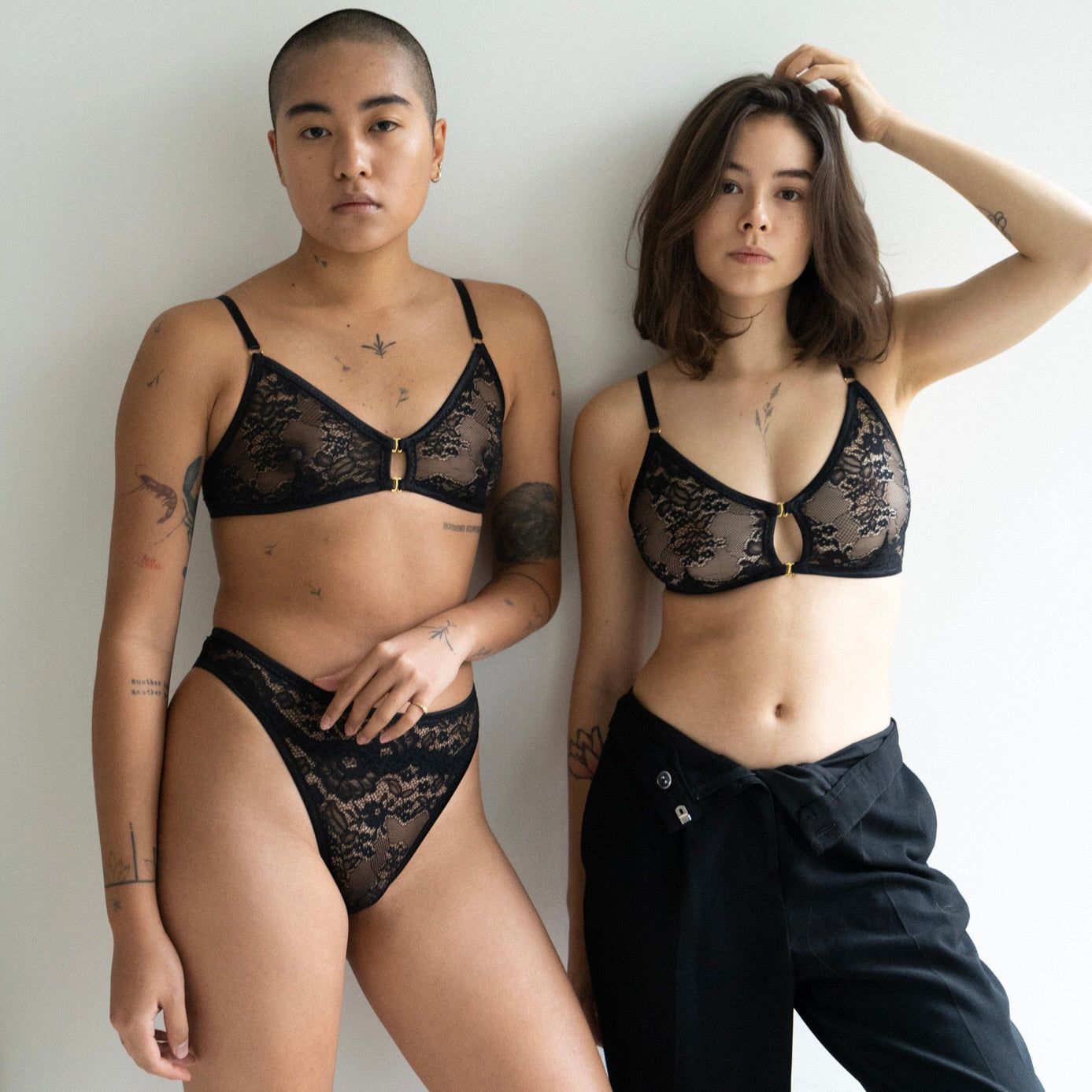 BRALETTE - BLACK LACE